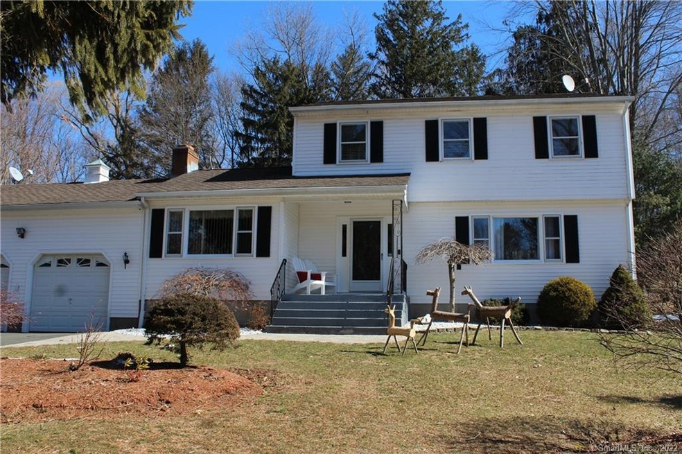 72 Sherwood Dr, East Hartford, CT 06108 - photo 1