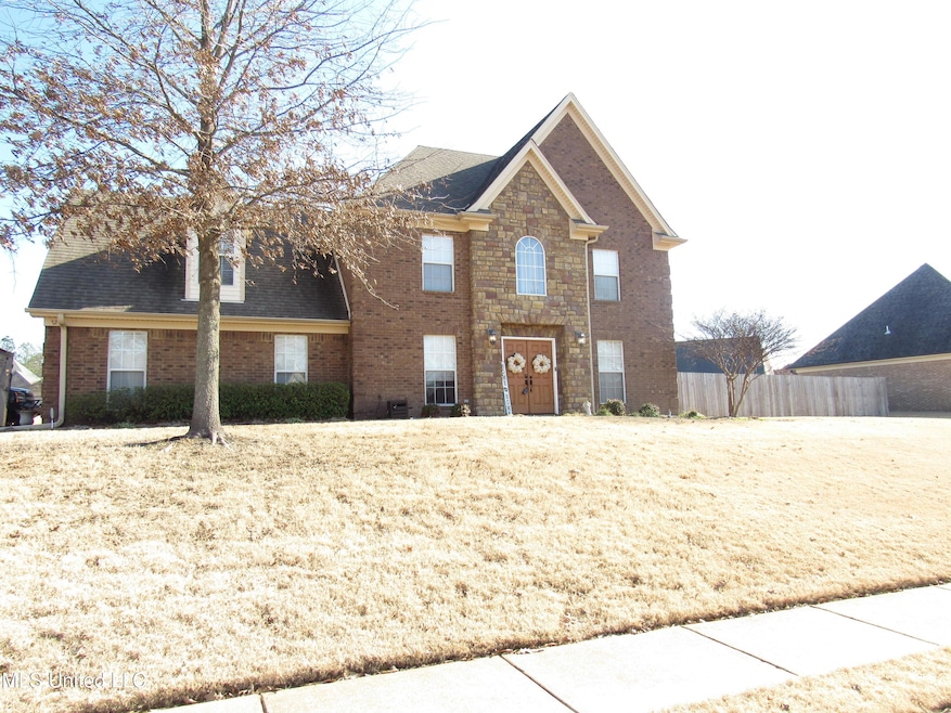 720 Cobblestone Ln, Hernando, MS 38632 - photo 1