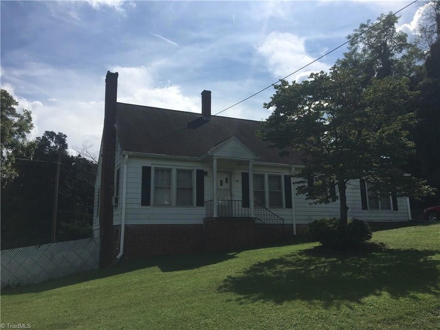 403 Kaye St, Archdale, NC 27263 - photo 1