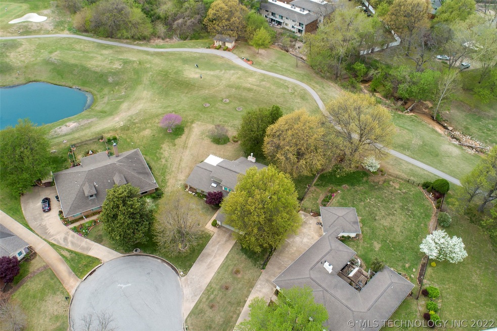 Beautiful home located in a quiet cul-de-sac, back