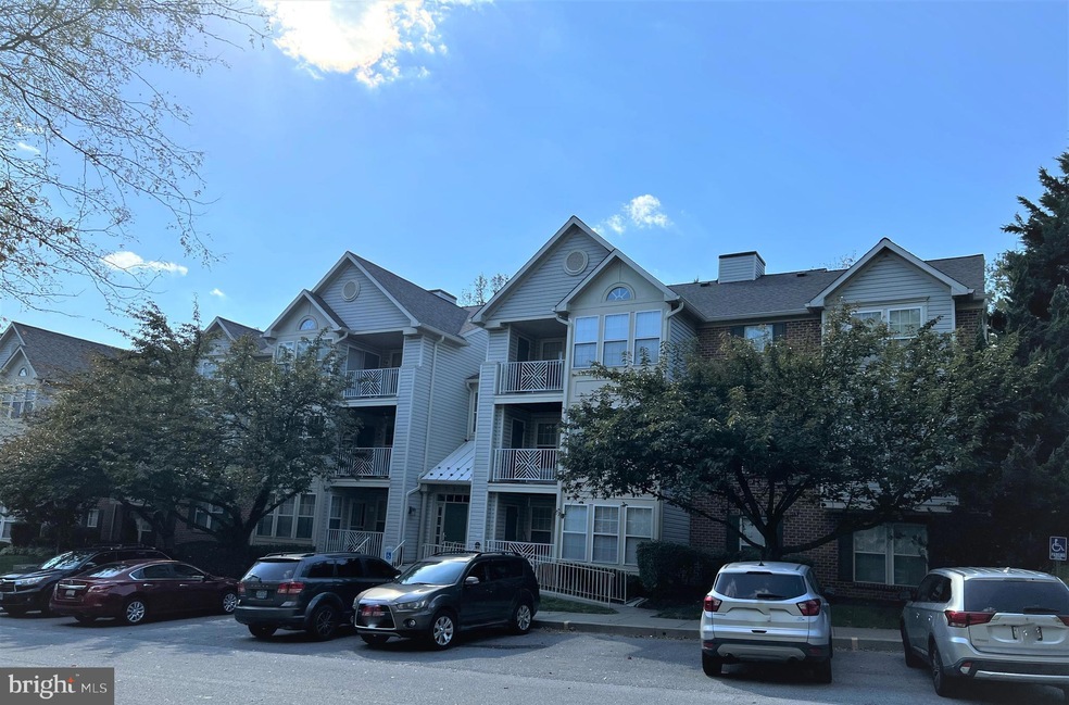 7903 Valley Manor Rd unit F, Owings Mills, MD 21117 - photo 1