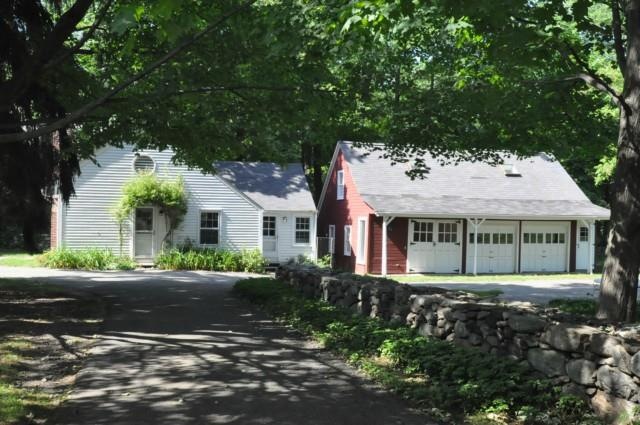 1271 Oenoke Ridge, New Canaan, CT 06840 - photo 1