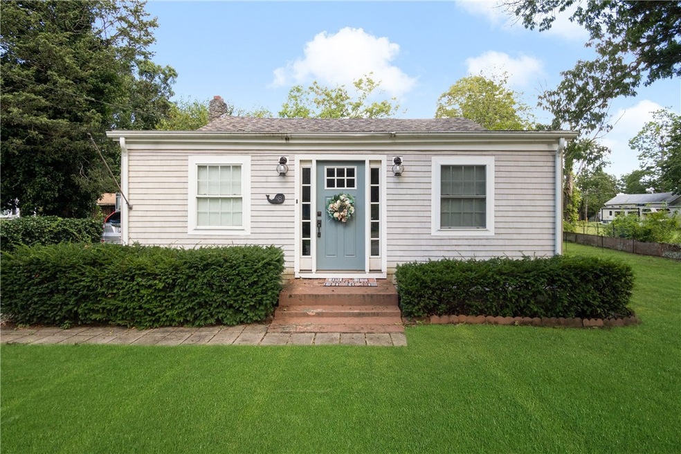 48 Lane 4, Warwick, RI 02888 - photo 1