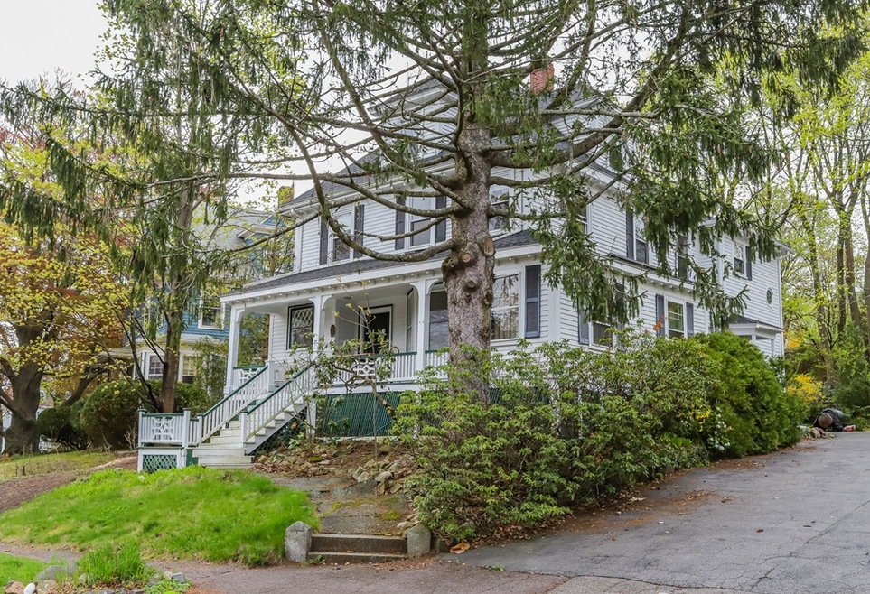 71 Farragut Rd, Swampscott, MA 01907 - photo 1