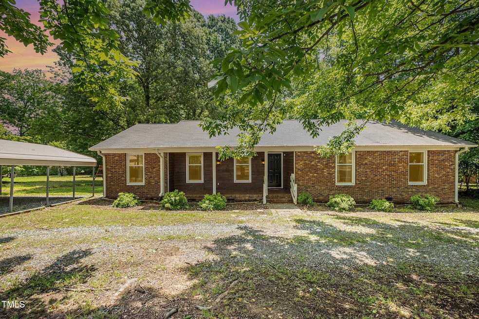 4023 Wilson Rd, Mebane, NC 27302 - photo 1