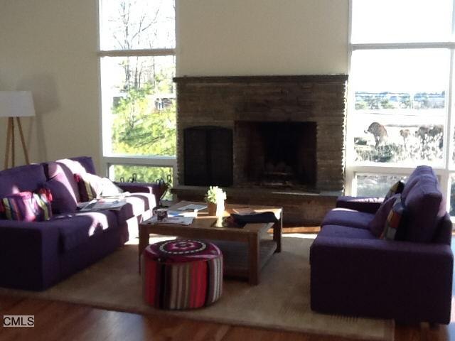 22 Dock Rd unit 1, Norwalk, CT 06854 - photo 1