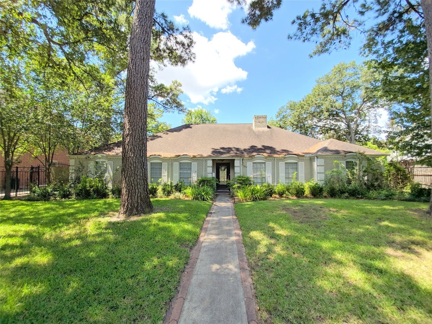 139 Haversham Dr, Houston, TX 77024 - photo 1