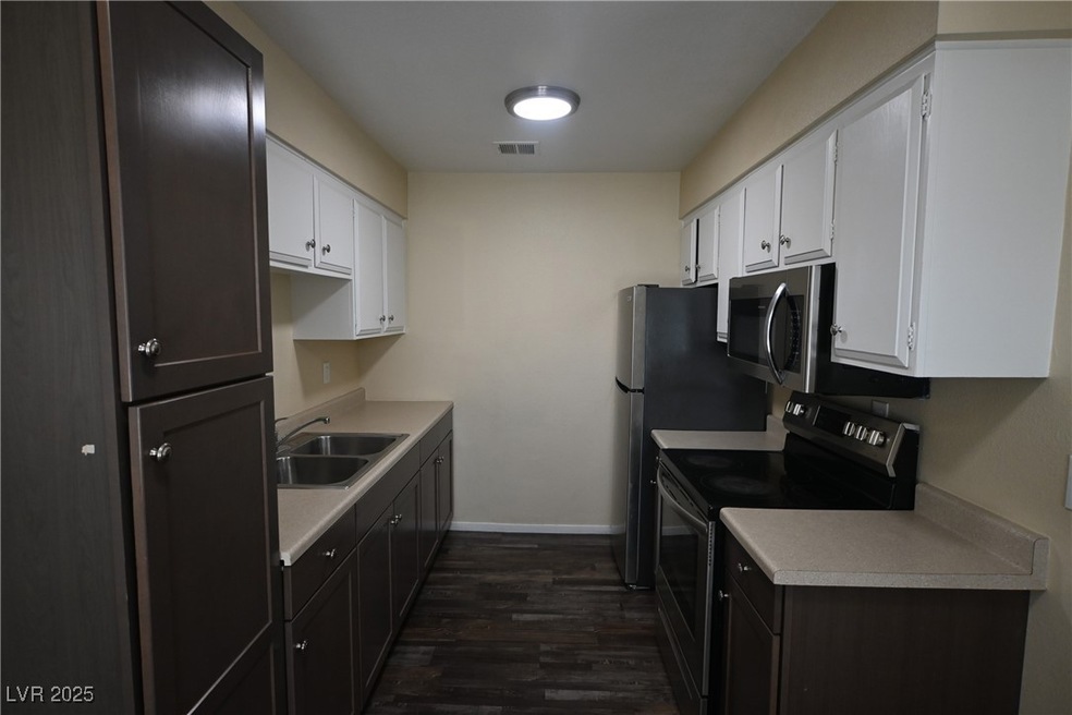 2514 Mccarran St unit 2, North Las Vegas, NV 89030 - photo 1