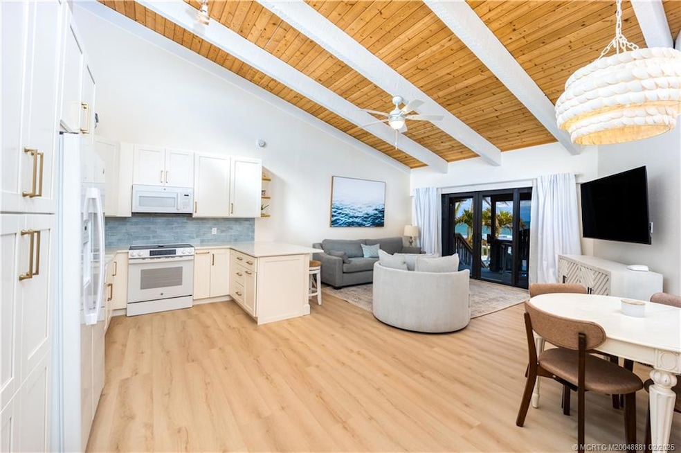 Beechwood Villas unit 19B, Stuart, FL 34996 - photo 1