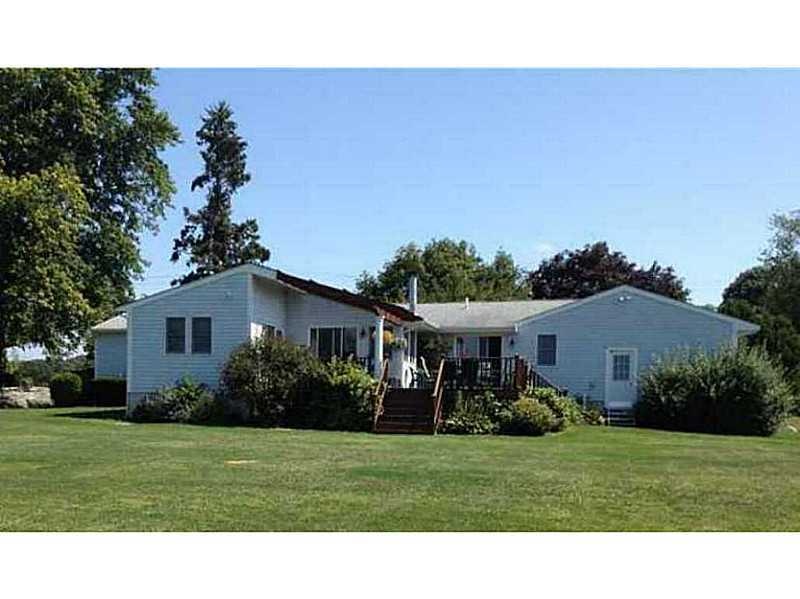 165 Touisset Rd, Warren, RI 02885 - photo 1