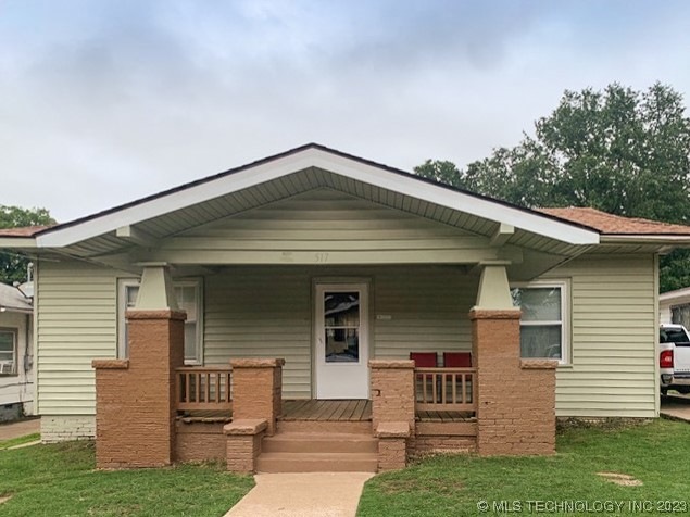 517 E 15th St, Okmulgee, OK 74447 - photo 1
