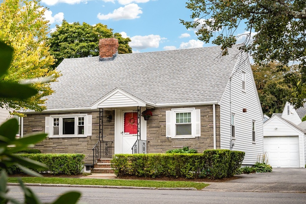 626 Eastern Ave, Lynn, MA 01902 - photo 1