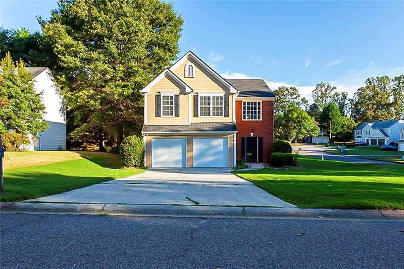 5050 Arbor View Way, Sugar Hill, GA 30518 - photo 1