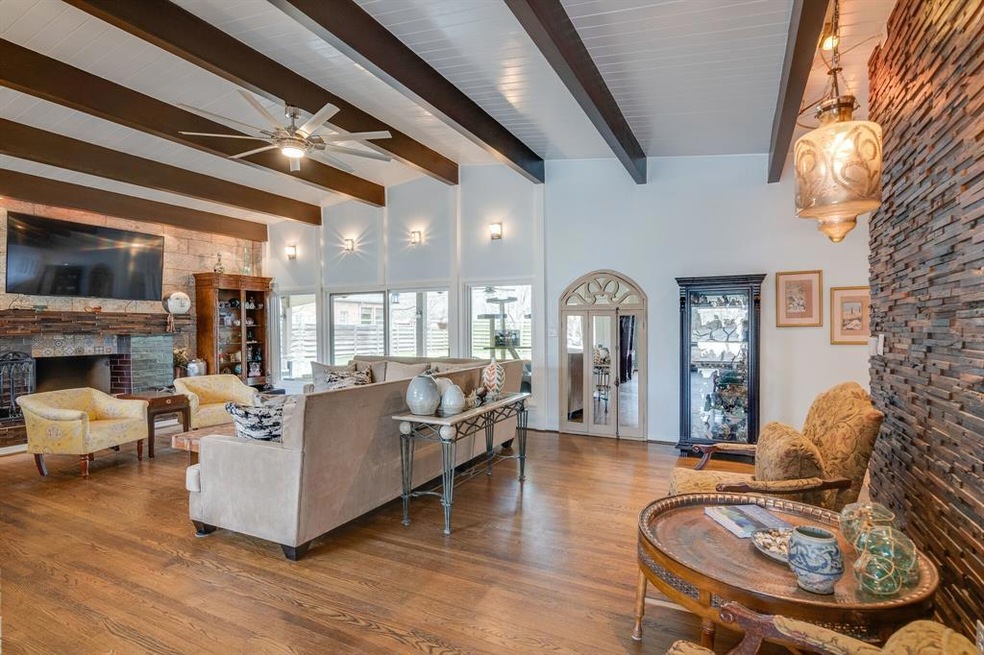 1215 W Westhill Dr, Cleburne, TX 76033 - photo 1