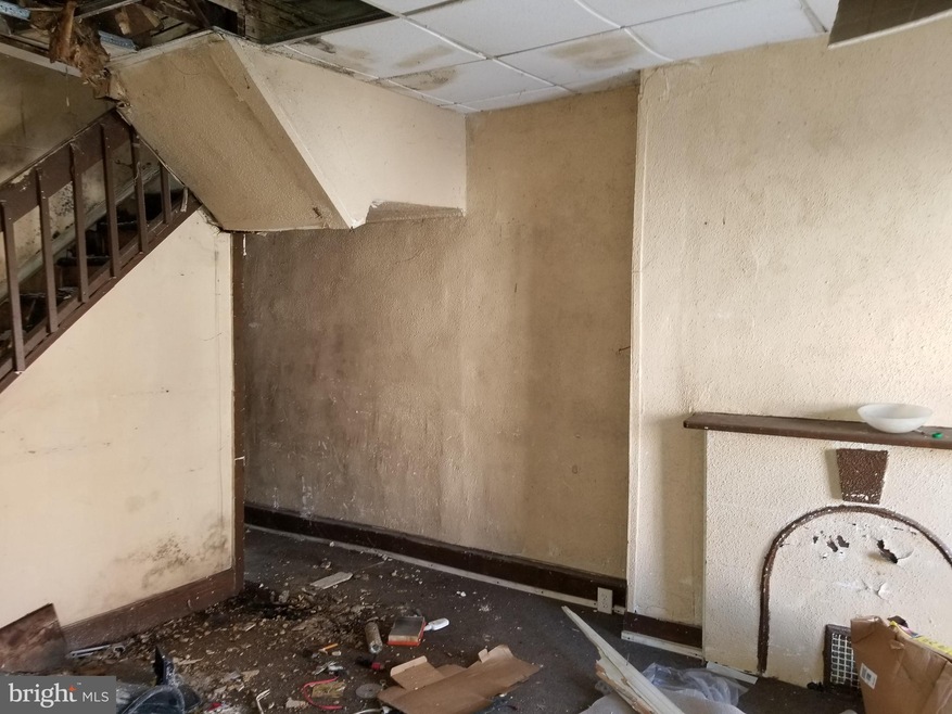 1933 W Lanvale St, Baltimore, MD 21217 - photo 1