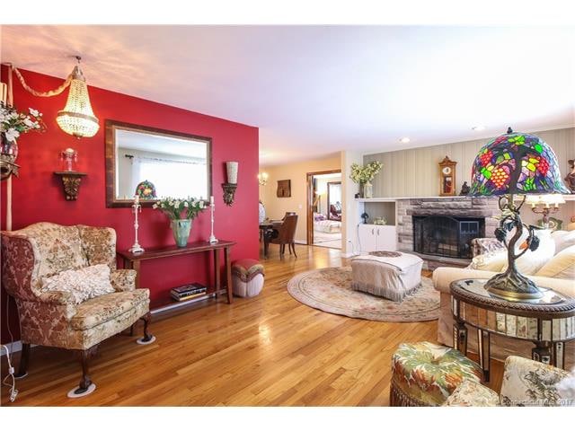 11 Oakridge Rd, Trumbull, CT 06611 - photo 1