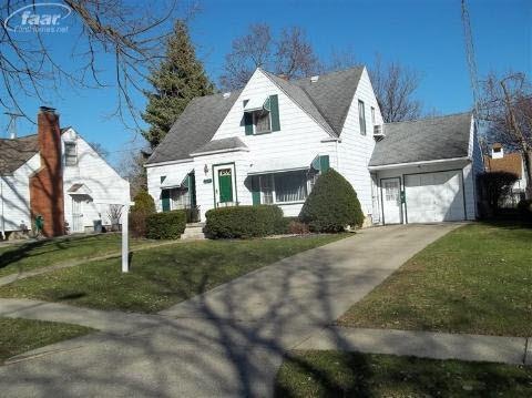 2802 Thomas St, Flint, MI 48504 - photo 1