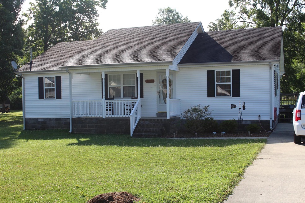 42 Cimarron Cir, Manchester, TN 37355 - photo 1