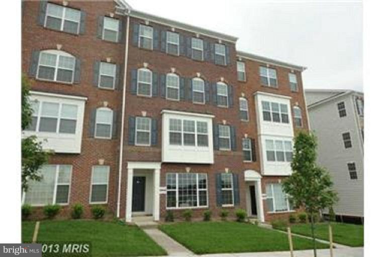 15254 Torbay Way unit 149, Woodbridge, VA 22191 - photo 1