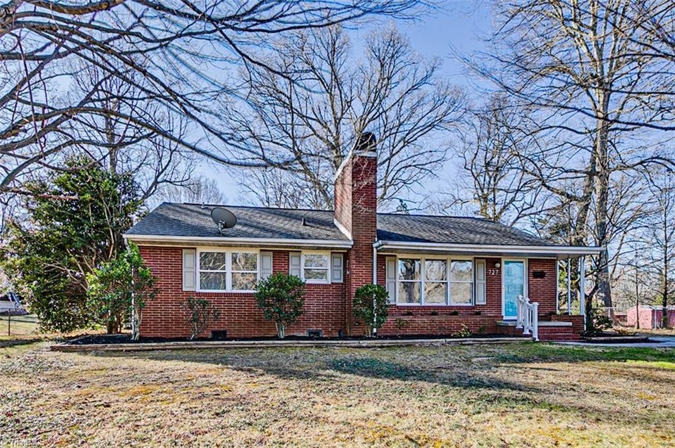 727 Britt Ave, Asheboro, NC 27203 - photo 1