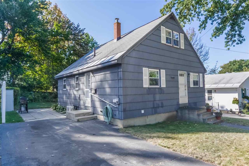 231 Morey St, Manchester, NH 03103 - photo 1