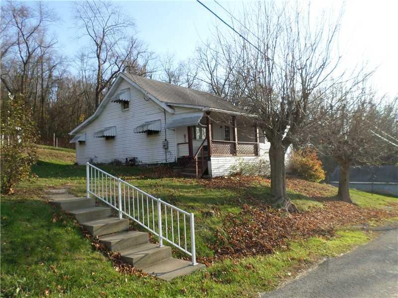 Exterior Front. CHARMING CAPE COD IN PRIVATE LOCAT