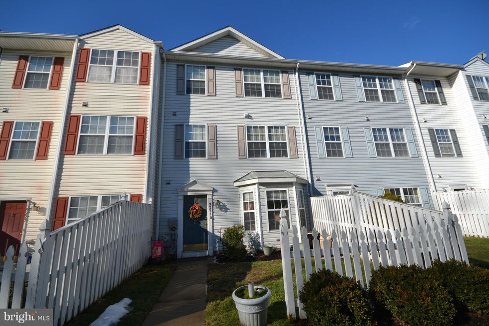 9221 Leigh Choice Ct, Owings Mills, MD 21117 - photo 1