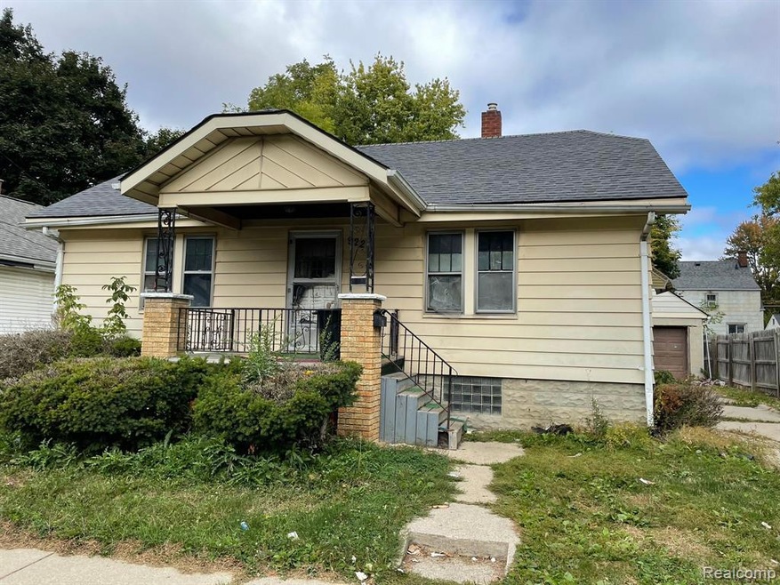 922 SiMcOe Ave, Flint, MI 48507 - photo 1