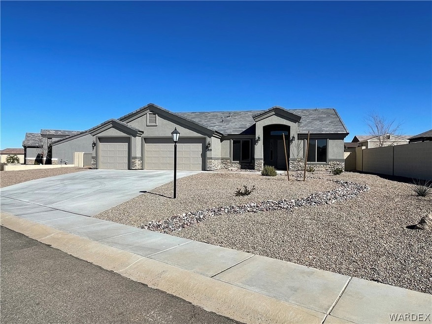 4864 N Neal Ranch Rd, Kingman, AZ 86401 - photo 1