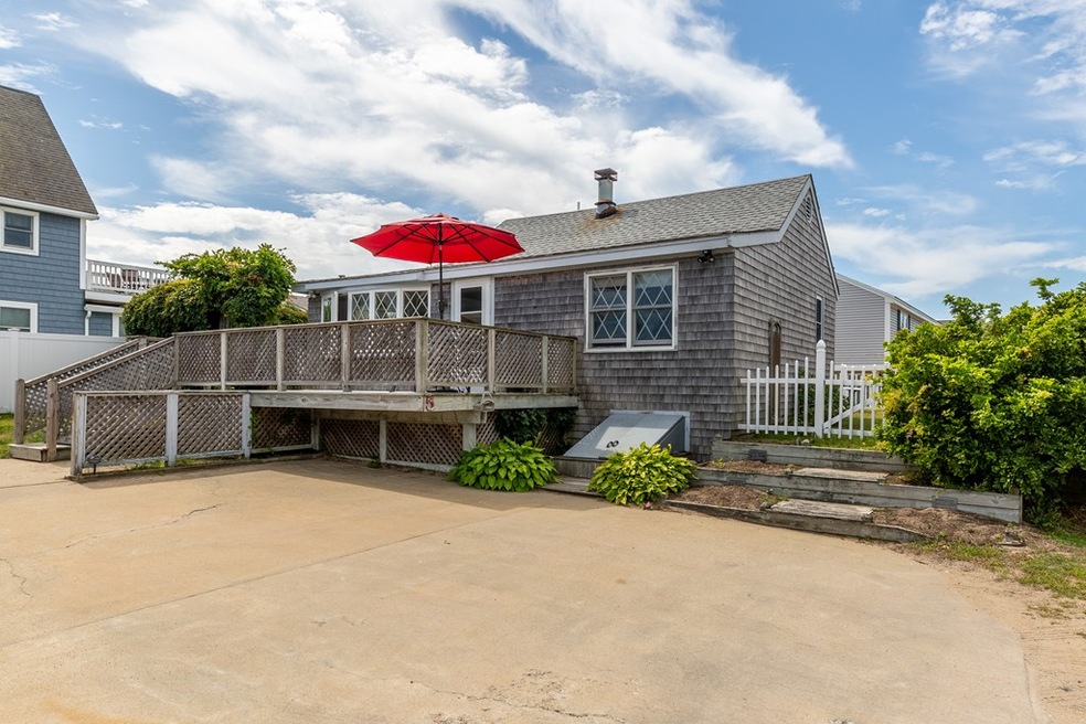 5 6th St, Newbury, MA 01951 - photo 1