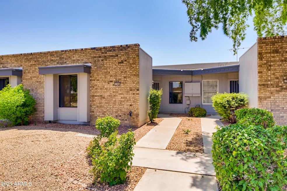 17446 N Boswell Blvd, Sun City, AZ 85373 - photo 1