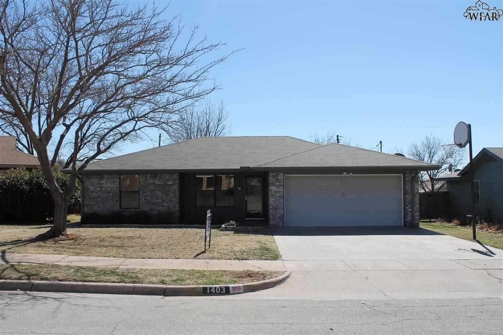 1403 Hunt St, Wichita Falls, TX 76302 - photo 1