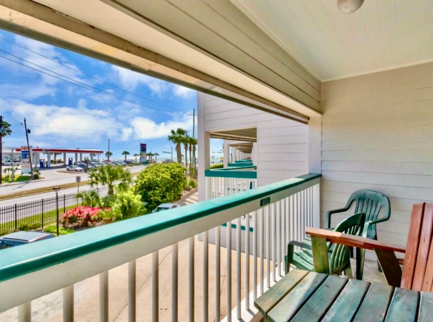 Casda del Mar unit 111, Galveston, TX 77551 - photo 1
