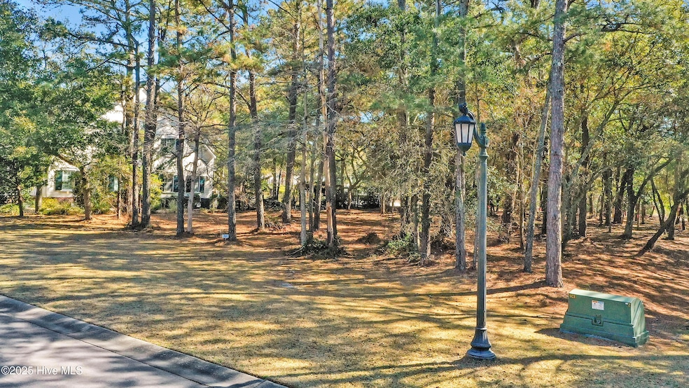 619 Versailles Boulevard