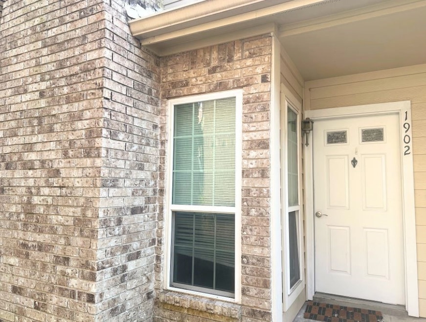 7575 Cambridge St unit 1902, Houston, TX 77054 - photo 1