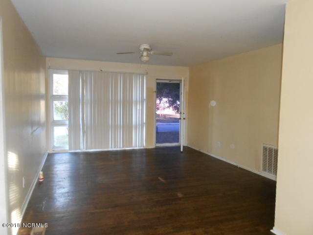 1113 River St, Jacksonville, NC 28540 - photo 1