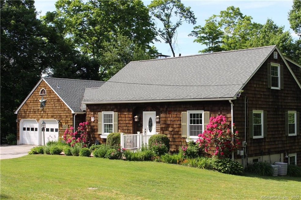 35 N Beech Tree Rd, Brookfield, CT 06804 - photo 1