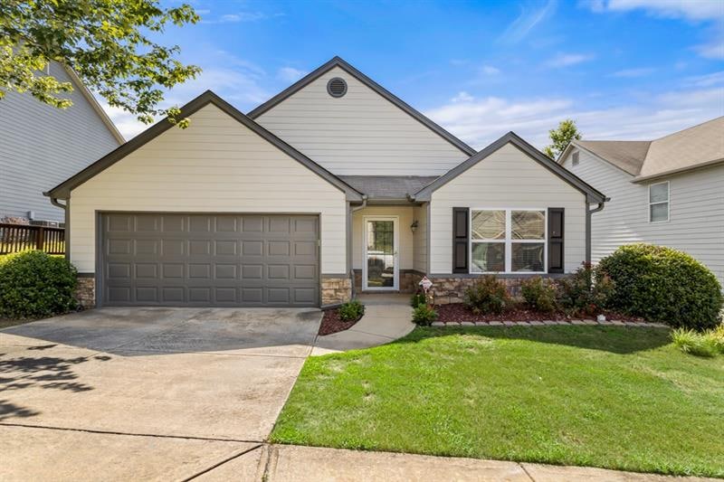 355 Meadow Vista Ln, Hoschton, GA 30548 - photo 1