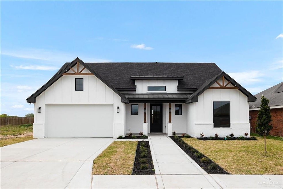 923 Thomas Ln, Alamo, TX 78516 - photo 1