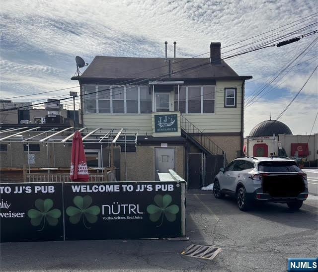 25-01 Broadway unit 2, Fair Lawn, NJ 07410 - photo 1