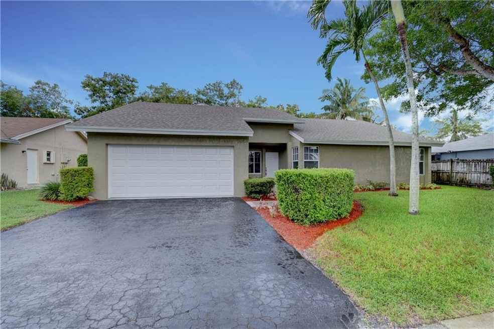 9369 Gettysburg Rd, Boca Raton, FL 33434 - photo 1