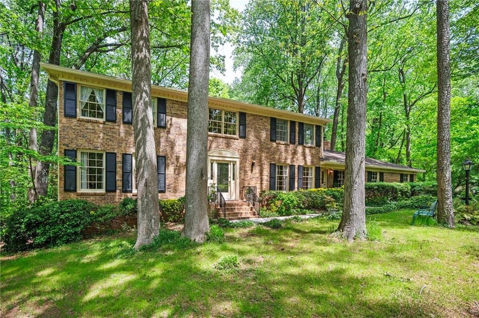 5362 Antelope Ln, Stone Mountain, GA 30087 - photo 1