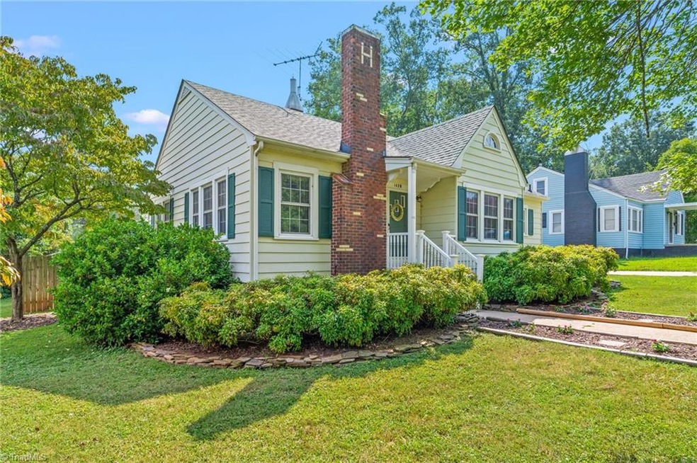 1439 Sunset Dr, Asheboro, NC 27205 - photo 1