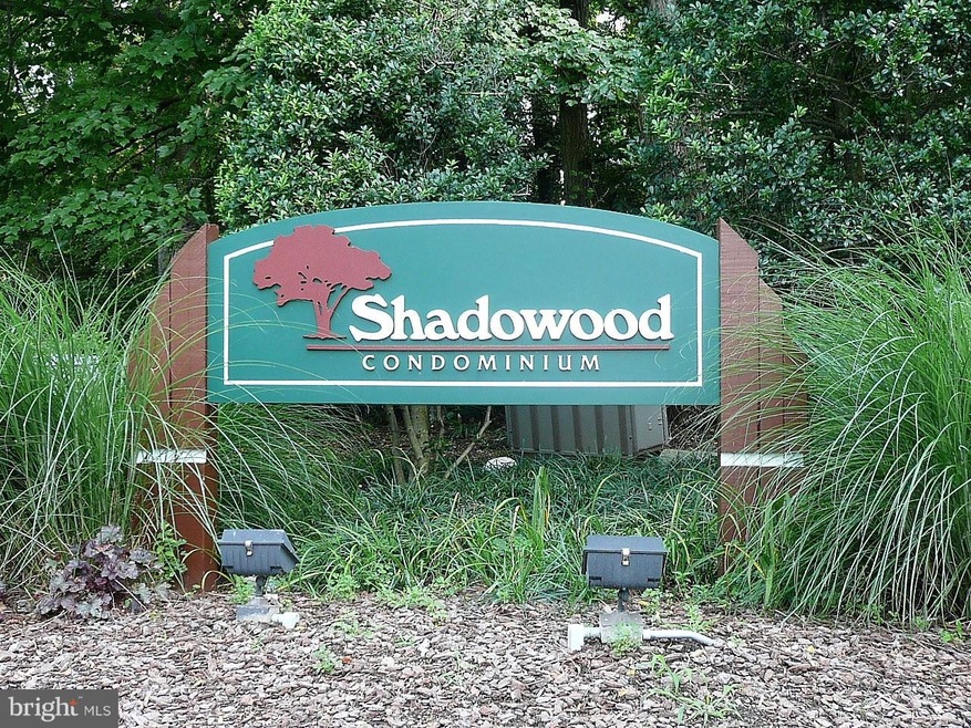 11619 Stoneview Square unit 2B, Reston, VA 20191 - photo 1