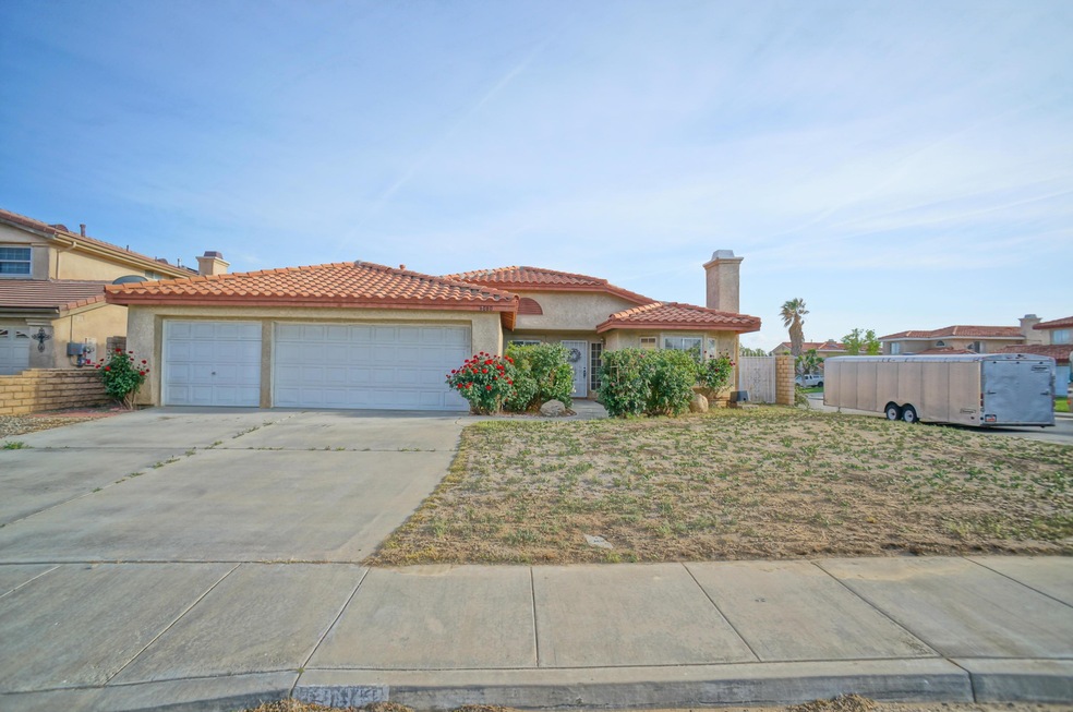 4080 Aviation Way, Rosamond, CA 93560 - photo 1