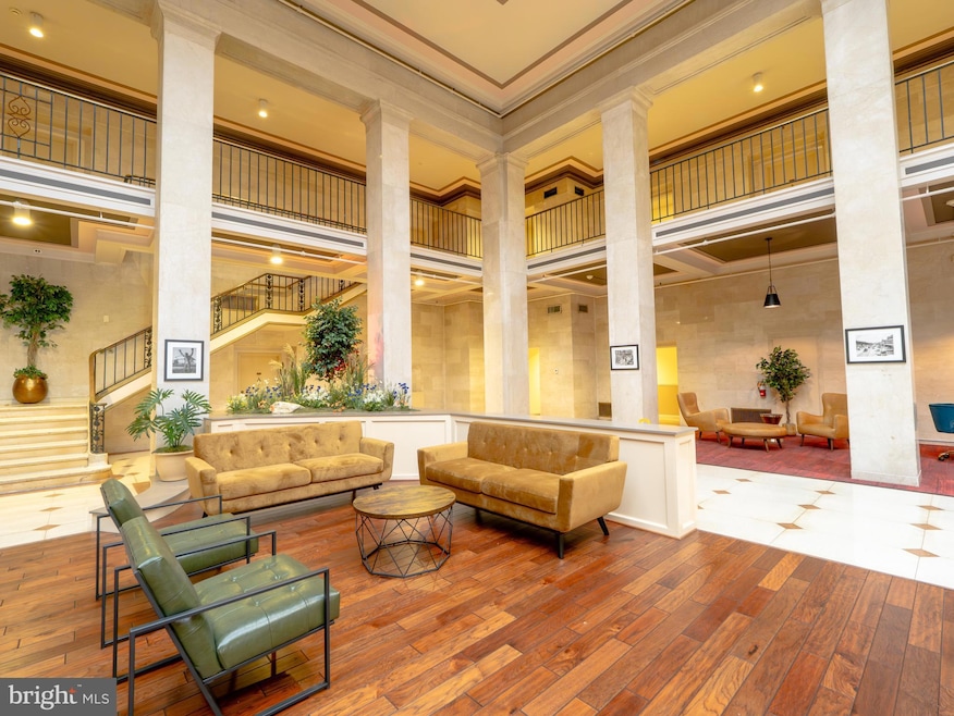 The Colonnade unit 208, Philadelphia, PA 19130 - photo 1