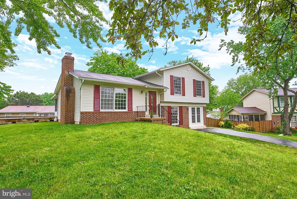 9204 Olden Ct, Manassas, VA 20110 - photo 1