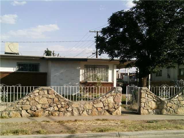 304 Jensen Ave, El Paso, TX 79915 - photo 1