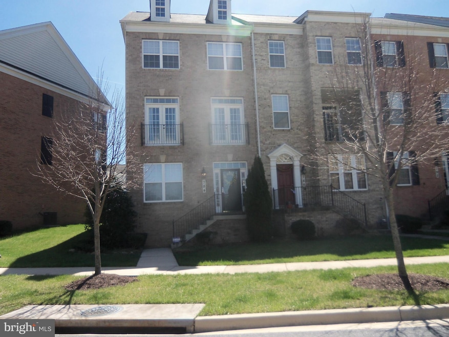 784 Raven Ave, Gaithersburg, MD 20877 - photo 1