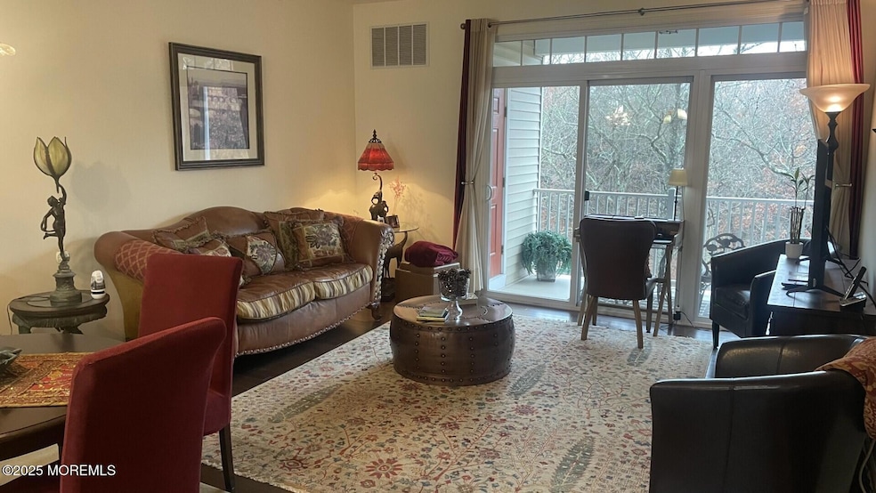 735 Amy Ct unit 735, Lakewood, NJ 08701 - photo 1